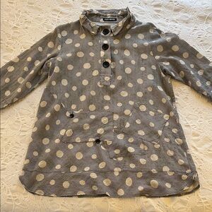 Polka dot cotton top by novena, size small